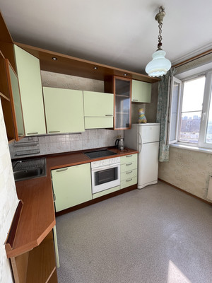 Продам двухкомнатную (2-комн.) квартиру, Менжинского ул, 23к1, Москва г