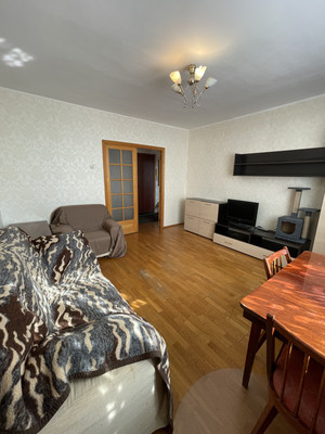 Продам двухкомнатную (2-комн.) квартиру, Менжинского ул, 23к1, Москва г