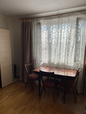 Продам двухкомнатную (2-комн.) квартиру, Менжинского ул, 23к1, Москва г