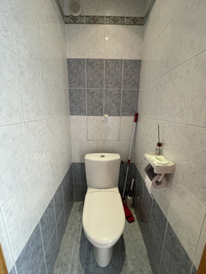 Продам двухкомнатную (2-комн.) квартиру, Менжинского ул, 23к1, Москва г