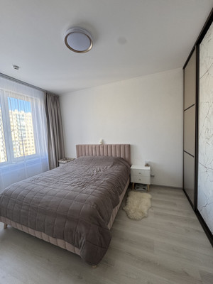 Продам двухкомнатную (2-комн.) квартиру, Арцеуловская аллея, 21, Санкт-Петербург г