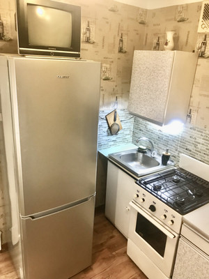 Продам двухкомнатную (2-комн.) квартиру, Октябрьская ул, 25, Мурманск г