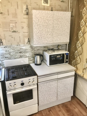 Продам двухкомнатную (2-комн.) квартиру, Октябрьская ул, 25, Мурманск г