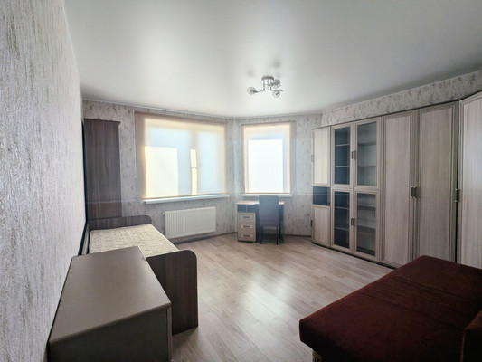 Продам однокомнатную (1-комн.) квартиру, Центральная ул, 42, Чехов г