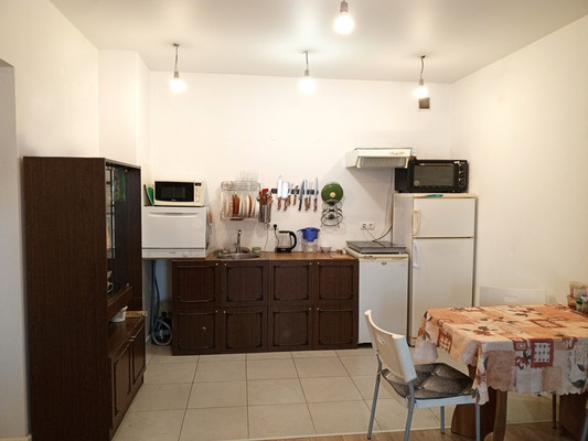 Продам трехкомнатную (3-комн.) квартиру, Амурская ул, 2Ак2, Москва г