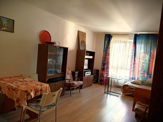 Продам трехкомнатную (3-комн.) квартиру, Амурская ул, 2Ак2, Москва г