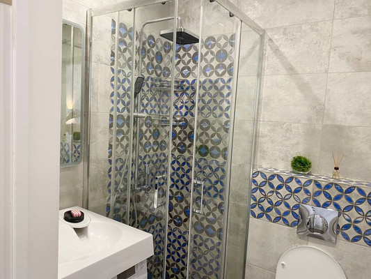 Продам однокомнатную (1-комн.) квартиру, Ясногорская (Хостинский р-н) ул, 16/8к3, Сочи г