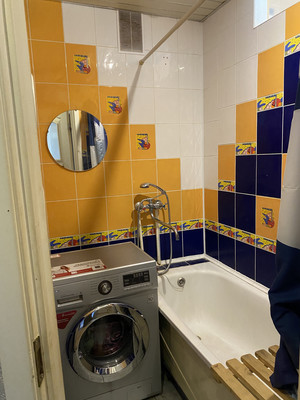 Продам двухкомнатную (2-комн.) квартиру, Бирюзова ул, 7к1, Рязань г