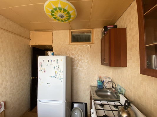 Продам двухкомнатную (2-комн.) квартиру, Бирюзова ул, 7к1, Рязань г