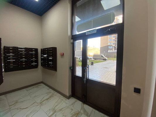 Продам двухкомнатную (2-комн.) квартиру, Мраморный пер, 36, Симферополь г