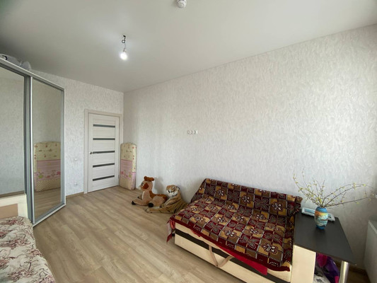 Продам двухкомнатную (2-комн.) квартиру, Мраморный пер, 36, Симферополь г