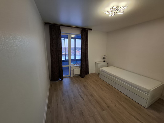 Сдам двухкомнатную (2-комн.) квартиру, 14, Заречный п