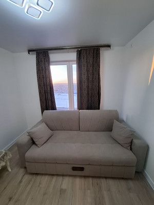 Сдам двухкомнатную (2-комн.) квартиру, 14, Заречный п