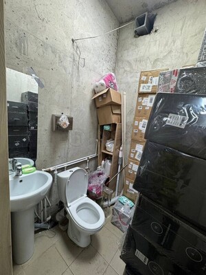 Продам коммерческое помещение 110,3 м2, Борисовские Пруды ул, 5к1, Москва г