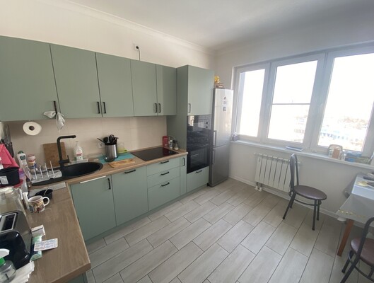 Продам двухкомнатную (2-комн.) квартиру, Базовская ул, 17, Москва г