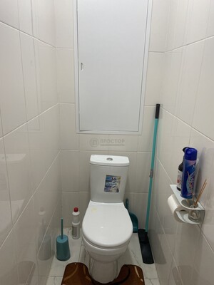 Продам двухкомнатную (2-комн.) квартиру, Базовская ул, 17, Москва г