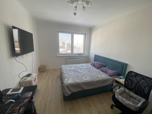 Продам двухкомнатную (2-комн.) квартиру, Базовская ул, 17, Москва г