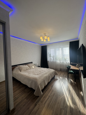 Продам трехкомнатную (3-комн.) квартиру, Рождественский мкр, 6, Иваново г