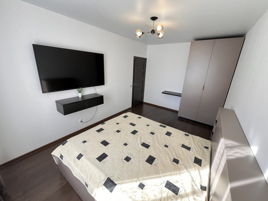 Продам однокомнатную (1-комн.) квартиру, Батальная ул, 98, Калининград г