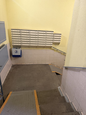 Продам двухкомнатную (2-комн.) квартиру, Ижорского Батальона ул, 16, Колпино г