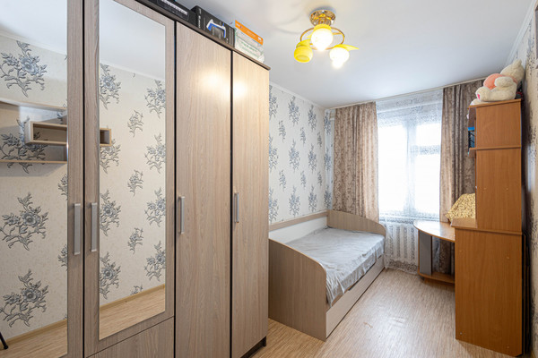 Продам двухкомнатную (2-комн.) квартиру, Садовая ул, 2, Ханты-Мансийск г