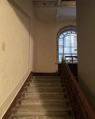 Продам комнату в 8-комн. квартире, Моховая ул, 28А, Санкт-Петербург г