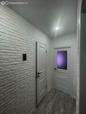 Продам трехкомнатную (3-комн.) квартиру, Курчатова пр-кт, 55, Волгодонск г