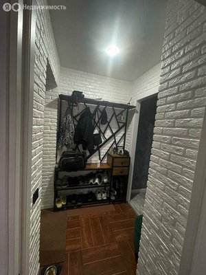 Продам трехкомнатную (3-комн.) квартиру, Курчатова пр-кт, 55, Волгодонск г