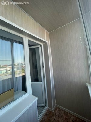 Продам трехкомнатную (3-комн.) квартиру, Курчатова пр-кт, 55, Волгодонск г