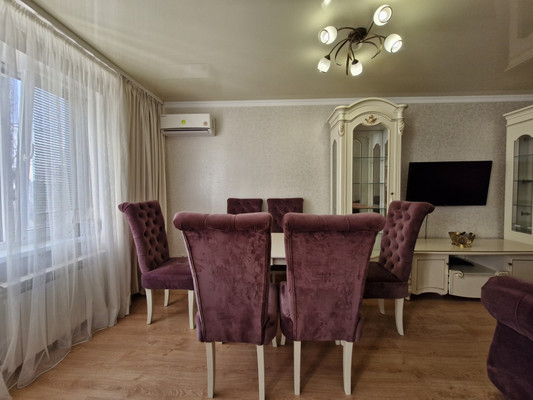 Продам двухкомнатную (2-комн.) квартиру, Ленина ул, 34, Славянск-на-Кубани г