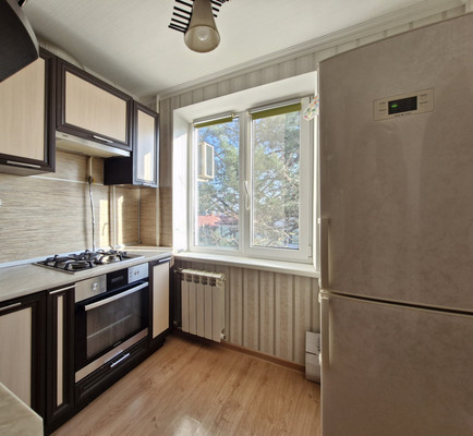 Продам двухкомнатную (2-комн.) квартиру, Ленина ул, 34, Славянск-на-Кубани г