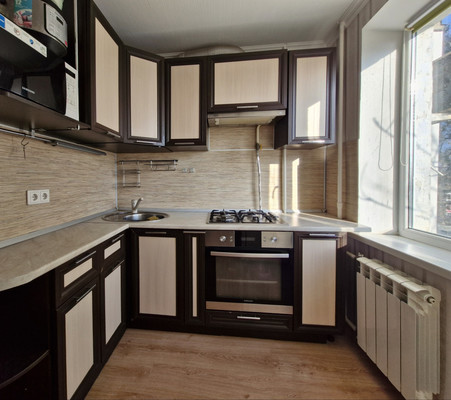 Продам двухкомнатную (2-комн.) квартиру, Ленина ул, 34, Славянск-на-Кубани г