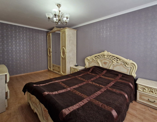 Продам двухкомнатную (2-комн.) квартиру, Ленина ул, 34, Славянск-на-Кубани г