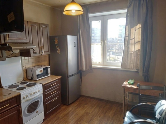 Продам однокомнатную (1-комн.) квартиру, Литовский б-р, 34, Москва г