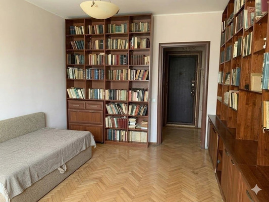 Продам однокомнатную (1-комн.) квартиру, Литовский б-р, 34, Москва г