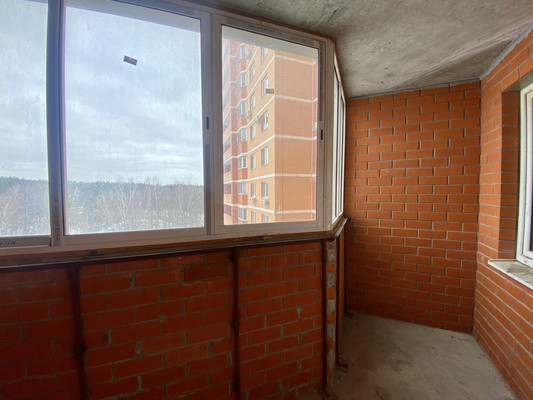 Продам трехкомнатную (3-комн.) квартиру, Больничный (Климовск мкр.) проезд, 2к2, Подольск г