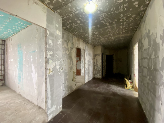 Продам трехкомнатную (3-комн.) квартиру, Больничный (Климовск мкр.) проезд, 2к2, Подольск г