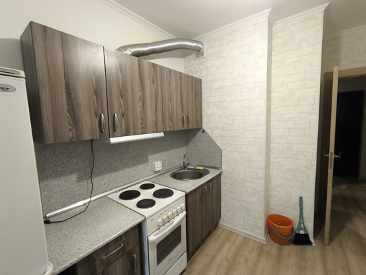 Сдам однокомнатную (1-комн.) квартиру, Шувалова ул, 15, Мурино п