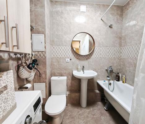 Продам однокомнатную (1-комн.) квартиру, Днепровский пер, 117с1, Ростов-на-Дону г