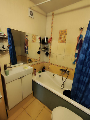 Продам однокомнатную (1-комн.) квартиру, Октябрьская наб, 124Ак7, Санкт-Петербург г