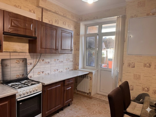 Продам однокомнатную (1-комн.) квартиру, Госпитальная ул, 10, Селятино рп