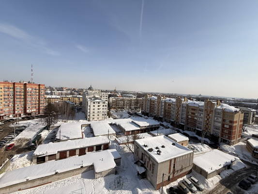 Продам трехкомнатную (3-комн.) квартиру, Машиностроителей ул, 61, Йошкар-Ола г