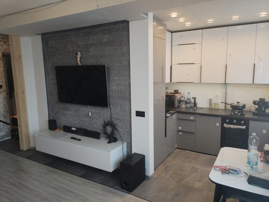 Продам двухкомнатную (2-комн.) квартиру, Кирпичная ул, 6, Алексин г