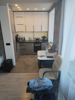 Продам двухкомнатную (2-комн.) квартиру, Кирпичная ул, 6, Алексин г