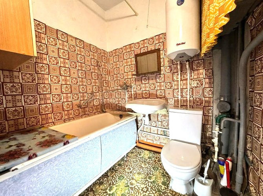 Продам однокомнатную (1-комн.) квартиру, Химиков ул, 7, Рошаль г