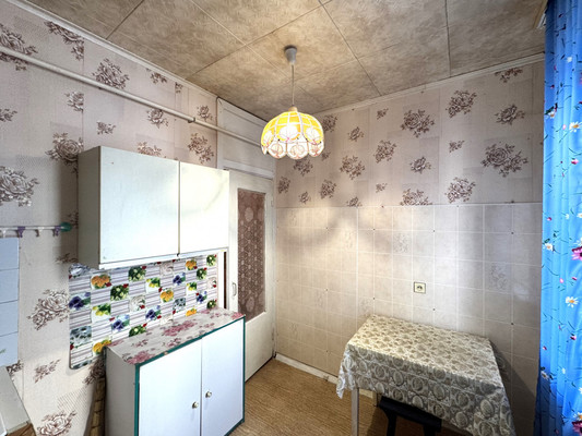 Продам однокомнатную (1-комн.) квартиру, Химиков ул, 7, Рошаль г