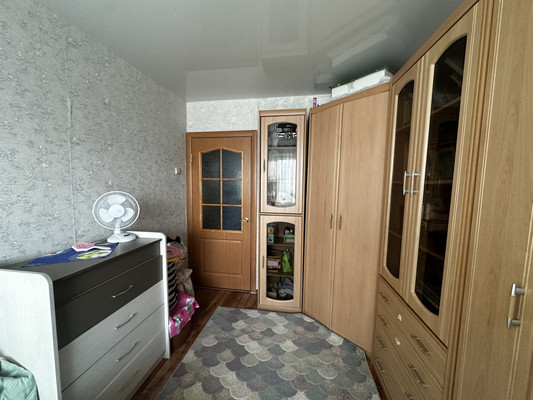 Продам двухкомнатную (2-комн.) квартиру, Свободы ул, 3б, Иваново г