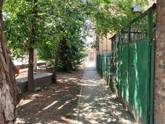 Продам участок 2,5 соток, ИЖС, Нариманова ул, 105, Ростов-на-Дону г, 0 км от города