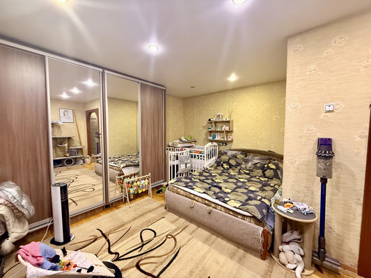 Продам однокомнатную (1-комн.) квартиру, Пролетарский пер, 13к2, Запрудня рп