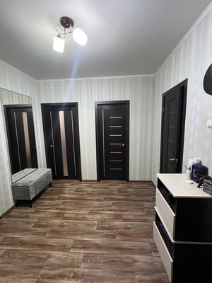 Продам двухкомнатную (2-комн.) квартиру, Совхозная ул, 1к3, Краснодар г